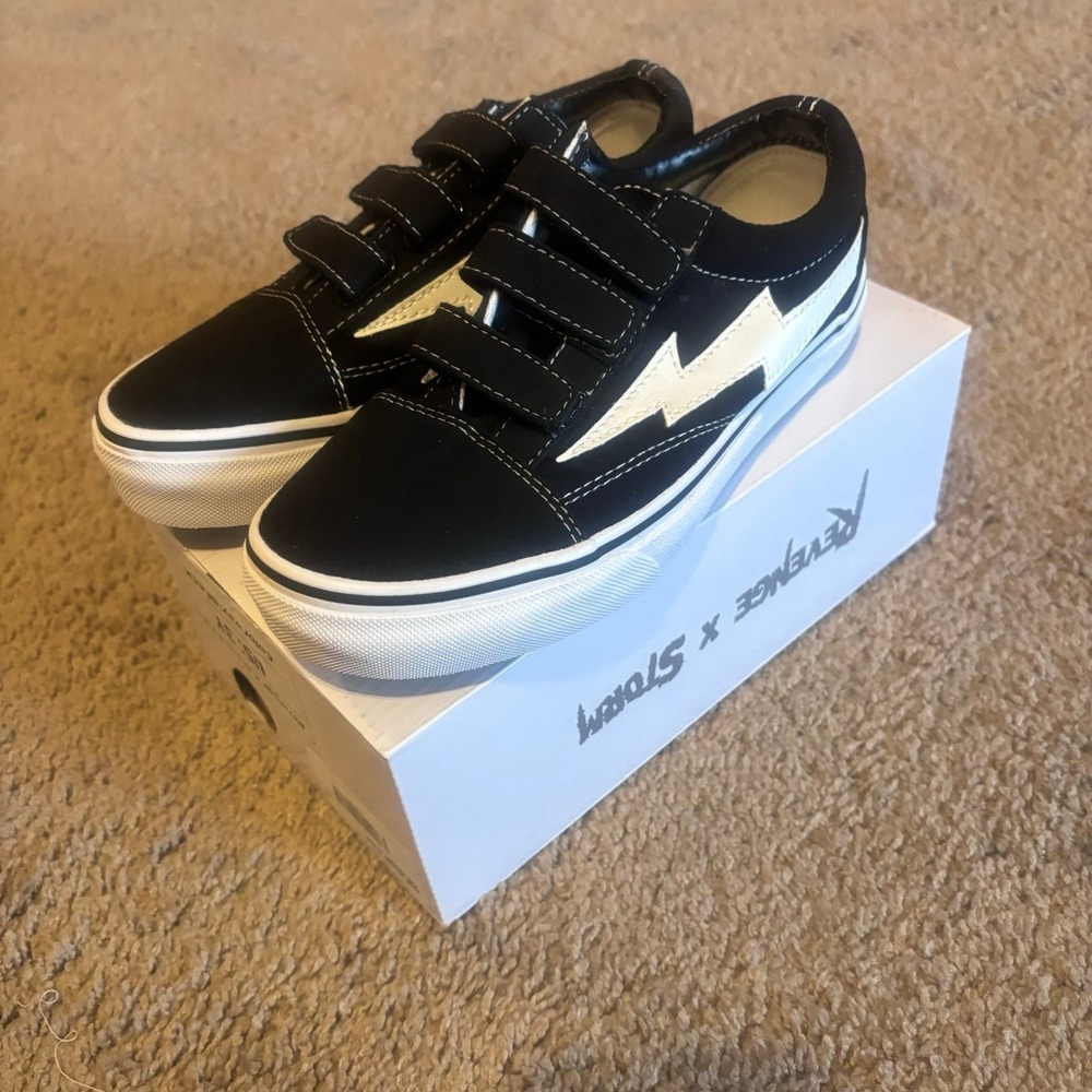 Revenge x Storm “Black Straps” Sneakers Size‎ 3Y  Brand New 100% Authentic - Picture 3 of 6